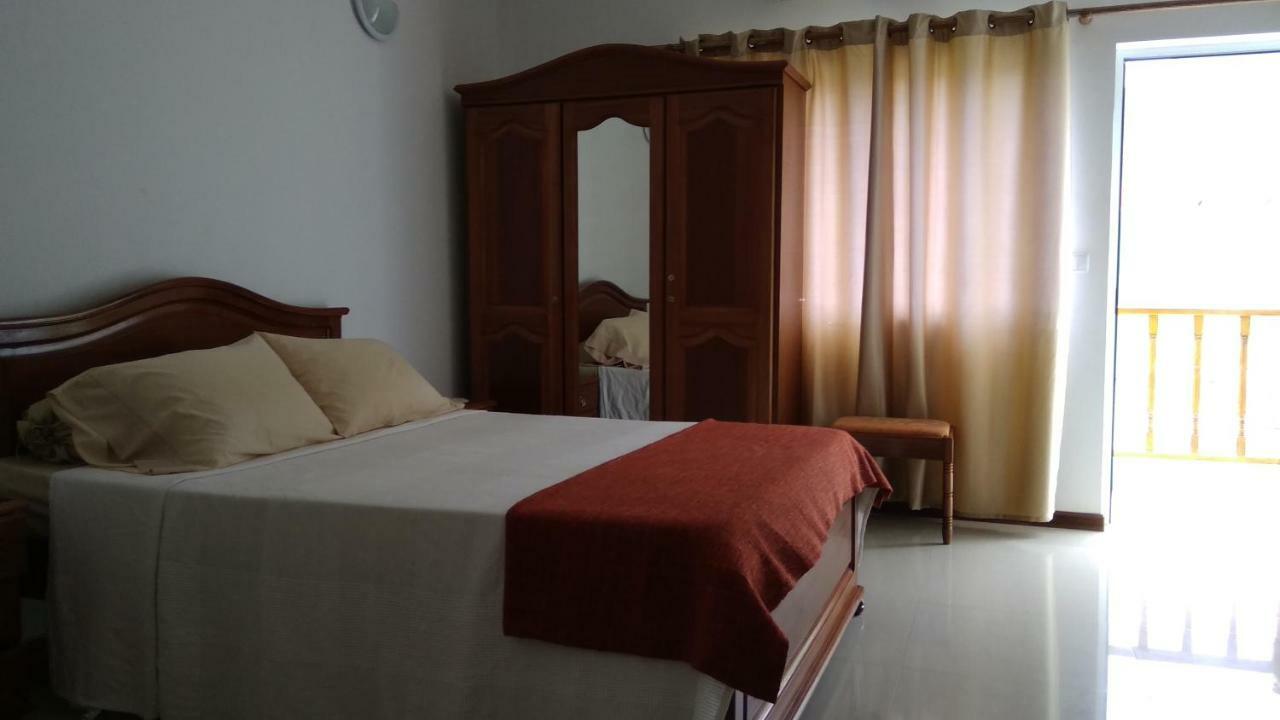 Residencial Vitoria Hotel Ponta Do Sol