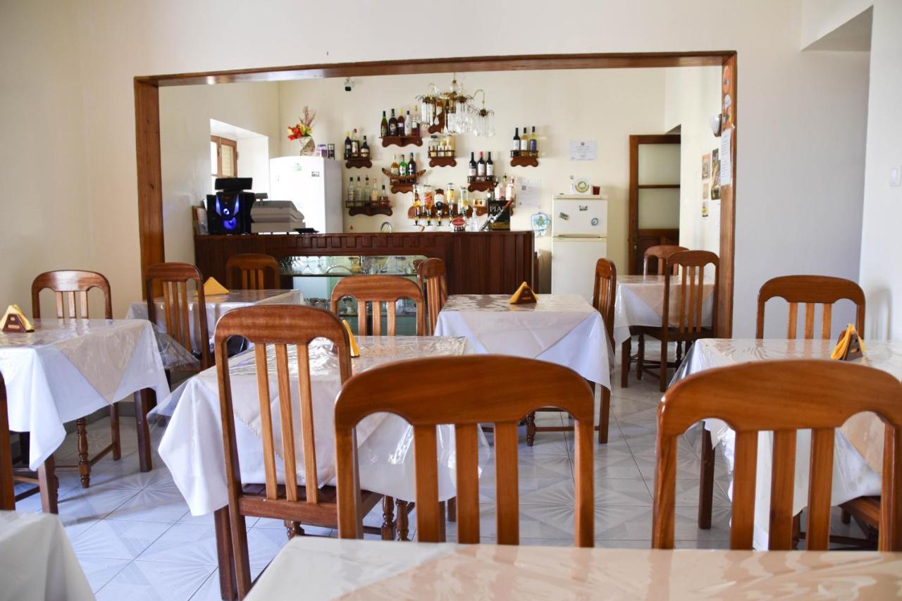 Residencial Vitoria Hotel Ponta Do Sol